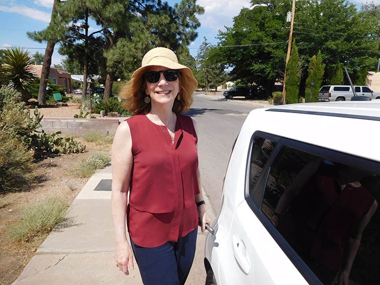 Andrea Wolper in Albuquerque of all places at Studio 725 -- July 4, 2o17 -- Her & Ken in state for a little tour of gigs around and about -- photo by Mark Weber ---- I told Andrea: I got to get a shot of that hat (she's nearly delusional in her love of New Mexico)